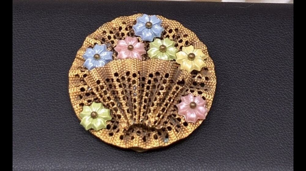 Vintage 1930s 40s Dress Fur Clip Pastel Flowers Gold Tone Filigree Brooch